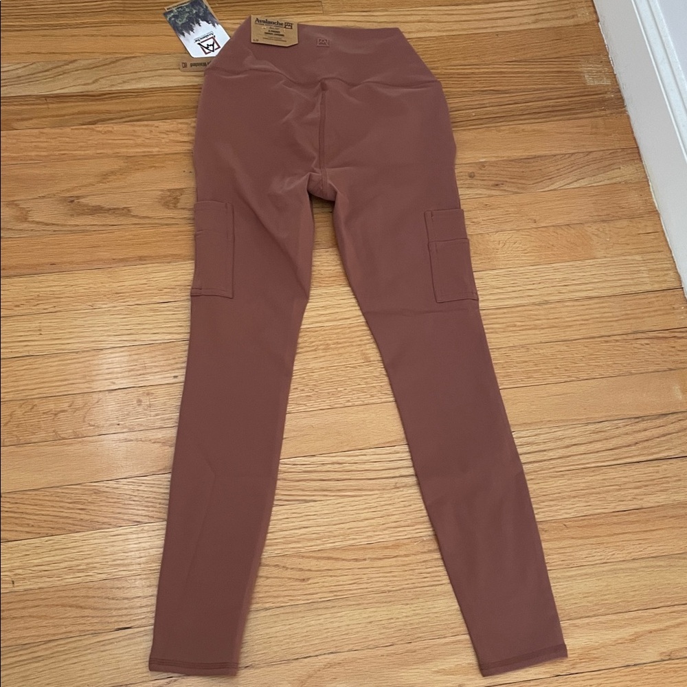 Avalanche Tan High-Waisted Cargo Leggings - Picture 5 of 5